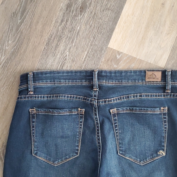 Maternity Jeans - Picture 3 of 3